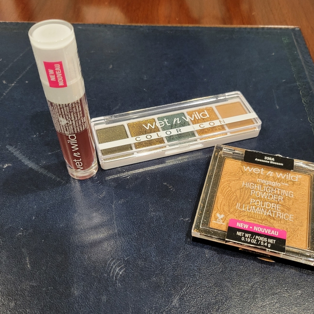 Wet n Wild Trio